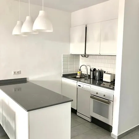 Ground Floor With Pool, Next To The 아파트 코스타 테기세